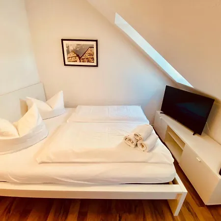 Waldhorn Alleenring Apartment